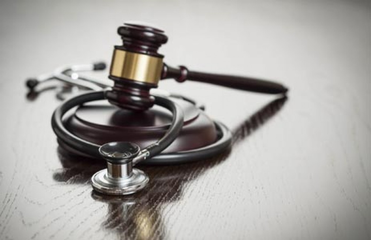 Trasferimenti tra atenei: i posti degli extracomunitari devono essere assegnati ai ricorrenti. Università di Palermo condannata alle spese di giudizio