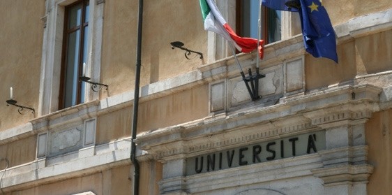Scorrimento completo della graduatoria a scienze della formazione: tutti dentro all’università di l'Aquila!