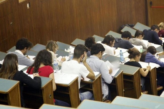 Numero Chiuso: manca l’anonimato a Salerno e Messina. Ammessi tutti i ricorrenti. Parte il ricorso collettivo su Salerno