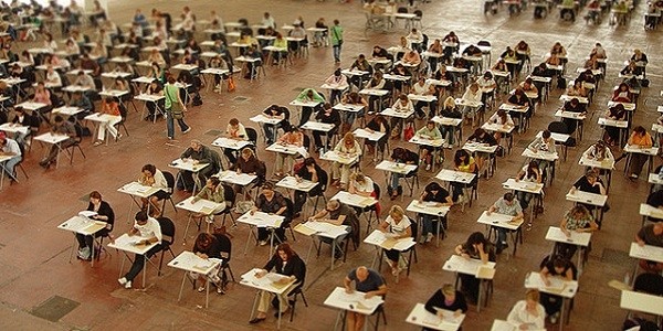Concorso magistratura 2014: irregolarità durante le prove scritte