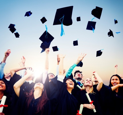 DECADENZA DALLA CARRIERA UNIVERSITARIA: AZIONI ESPERIBILI.