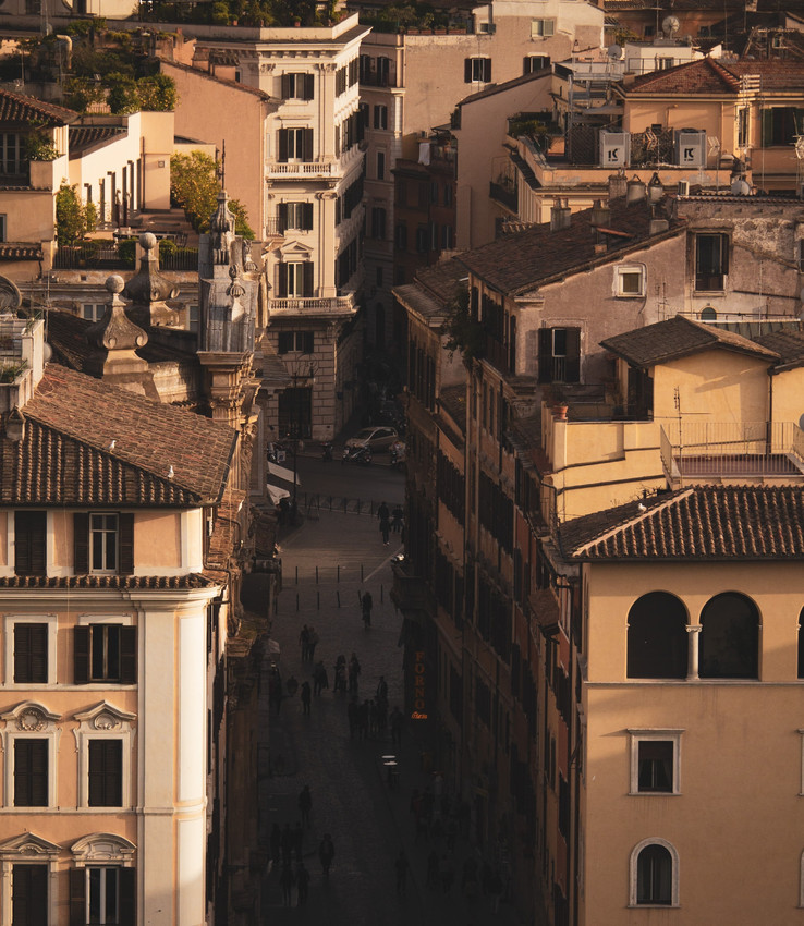 Eliminazione del vincolo relativo al prezzo massimo di cessione e locazione degli immobili realizzati nei piani di zona nel Comune di Roma.