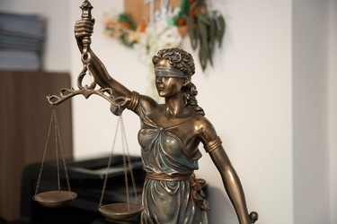 "Taglia-idonei" nei concorsi pubblici: il TAR Lazio si ...